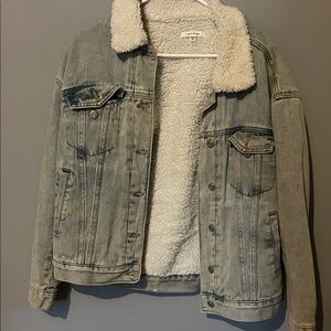 PacSun Cream Sherpa Jacket